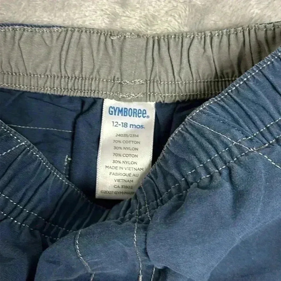 Gymboree - pair of shorts. Size 12-18 months - Picture 3 of 7